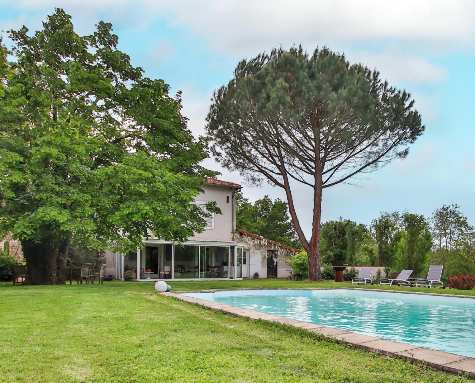 Domaine D'Aromm - Chambres D'Hotes & Gites - Piscine, Etangs & Animaux - Au Calme Ouches ภายนอก รูปภาพ